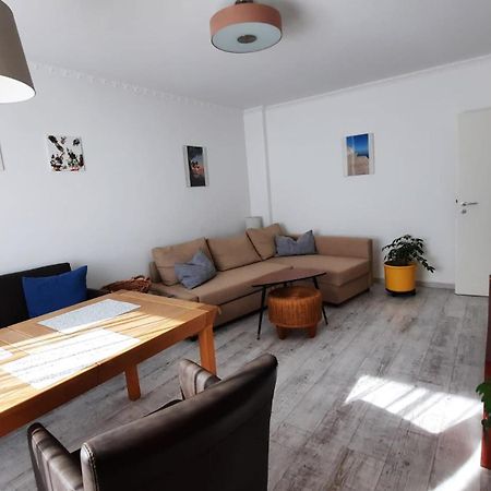 Ruhig Gelegene 2-Zi Fewo, Wallbox, Balkon Essen Eksteriør billede