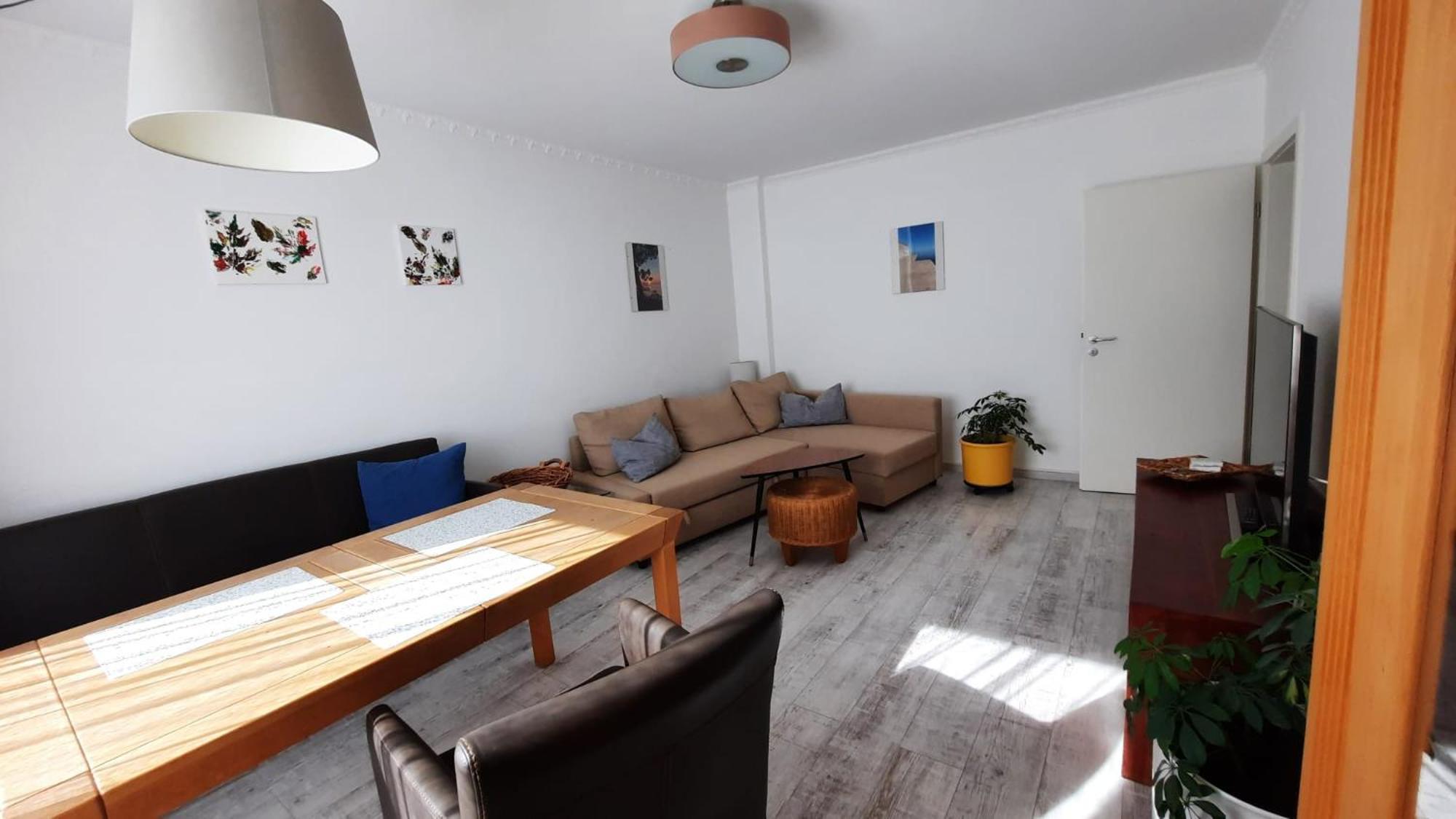 Ruhig Gelegene 2-Zi Fewo, Wallbox, Balkon Essen Eksteriør billede